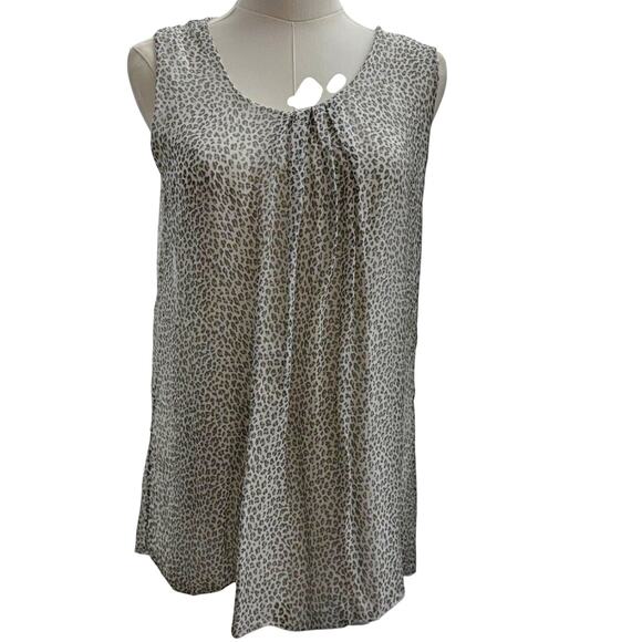 Cobblestone Living 100% Silk Animal Print Sleeveless Blouse Top Italy Classic - Picture 2 of 7